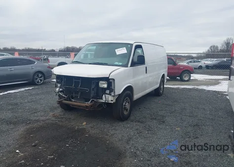 2012 Chevrolet Express 2500 Work Van z USA, uszkodzony, nr VIN 1GCWGFCA3C1165102